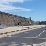 Beachfront Cascais,estoril Apartment