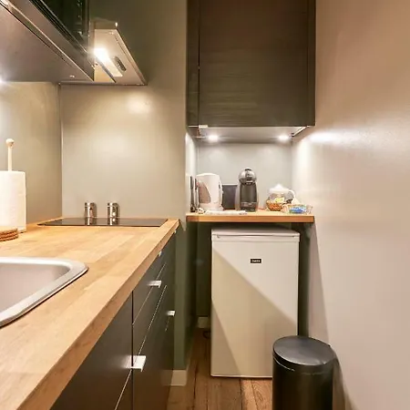 Beachfront Cascais,estoril * Εστορίλ