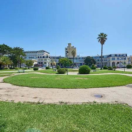 Beachfront Cascais,estoril Διαμέρισμα Εστορίλ