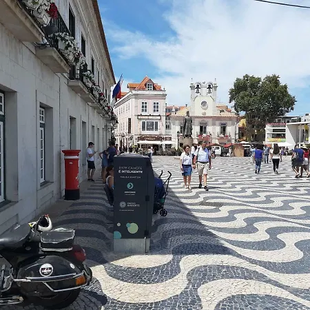 Beachfront Cascais,estoril Διαμέρισμα Εστορίλ
