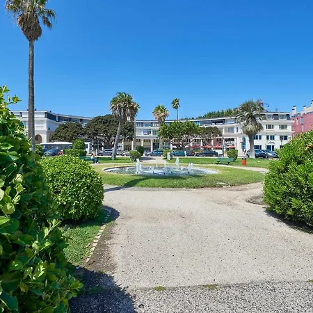 Apartment Beachfront Cascais,estoril Estoril