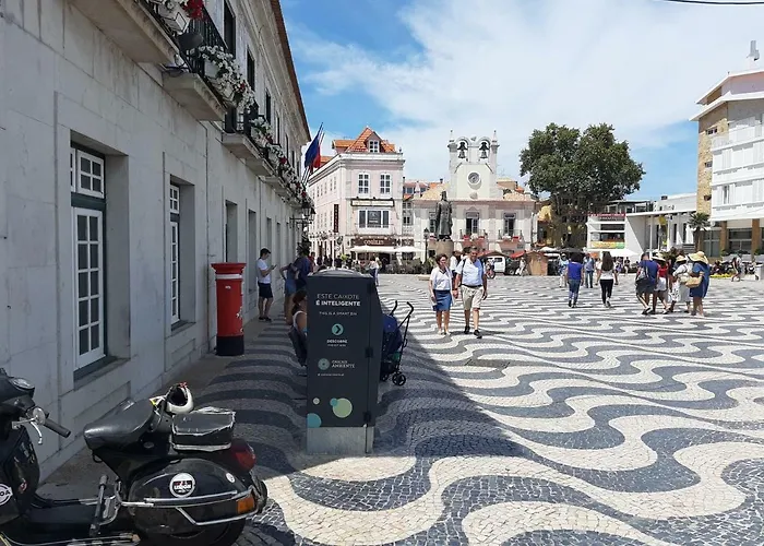 Beachfront Cascais,estoril Lejlighed Estoril